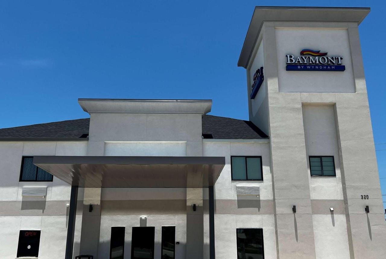 Baymont By Wyndham Freeport Texas Hotel ภายนอก รูปภาพ
