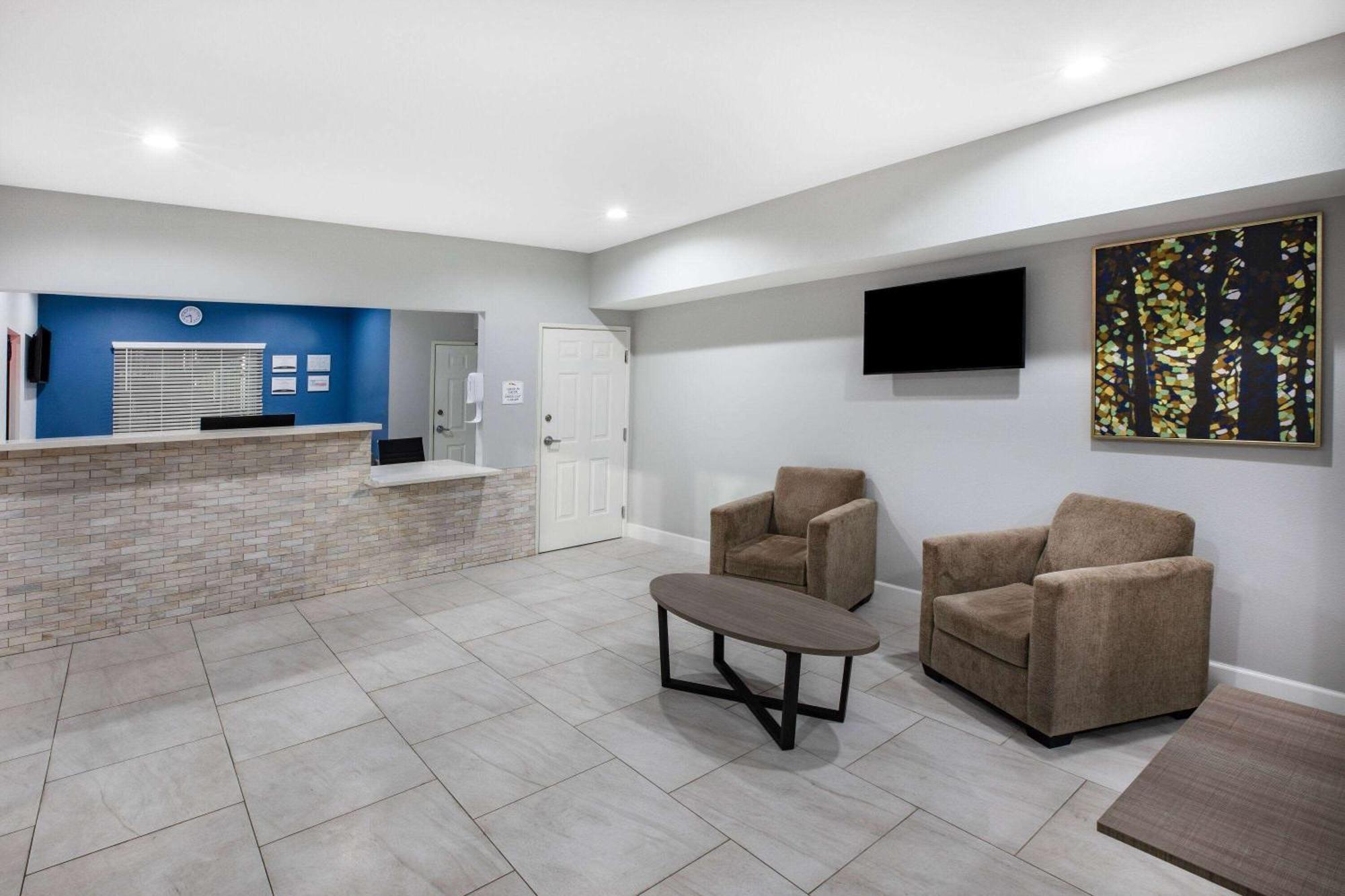 Baymont By Wyndham Freeport Texas Hotel ภายนอก รูปภาพ